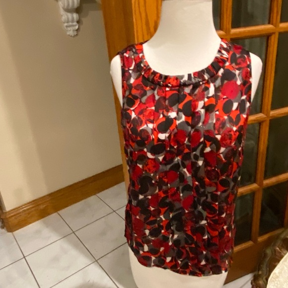 Beautiful new without tags blouse by Kasper size Petite small - Picture 3 of 6